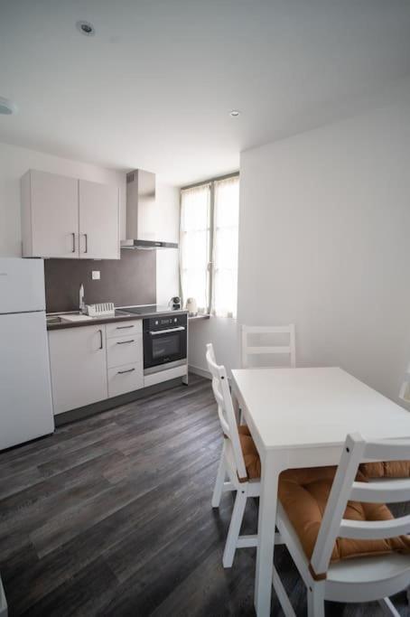 Michel Apartment Dinan Bagian luar foto
