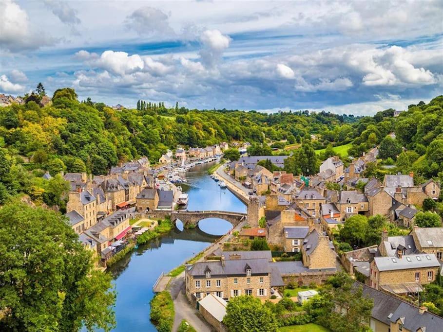 Michel Apartment Dinan Bagian luar foto